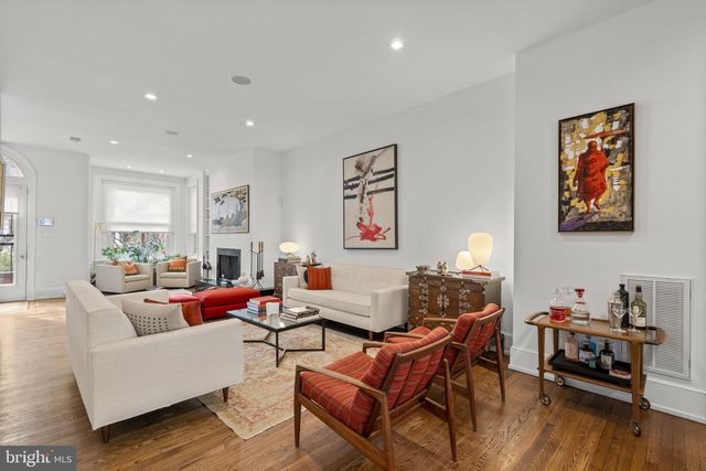 2727 ONTARIO RD NW, Washington, DC 20009