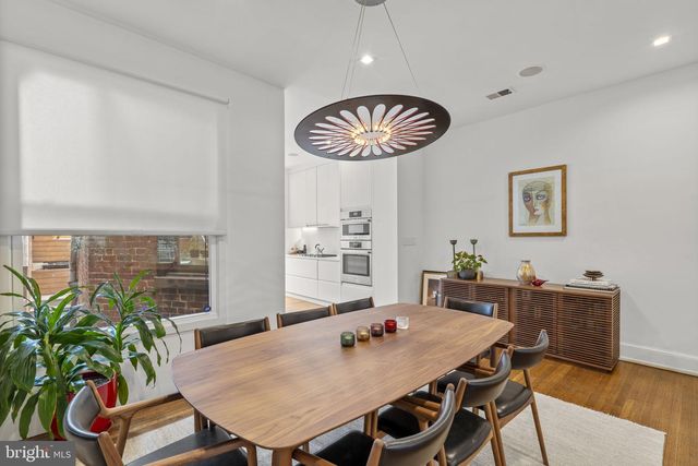 2727 ONTARIO RD NW, Washington, DC 20009