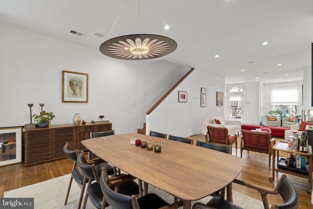 2727 ONTARIO RD NW, Washington, DC 20009