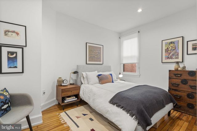 2727 ONTARIO RD NW, Washington, DC 20009