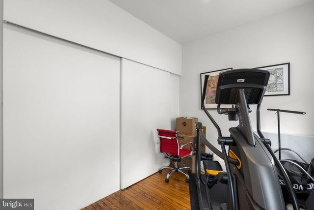 2727 ONTARIO RD NW, Washington, DC 20009