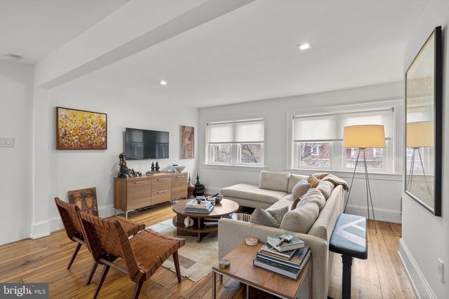 2727 ONTARIO RD NW, Washington, DC 20009