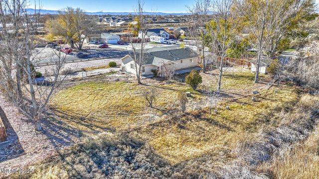 120 Hunter Park Way, Fallon, NV 89406