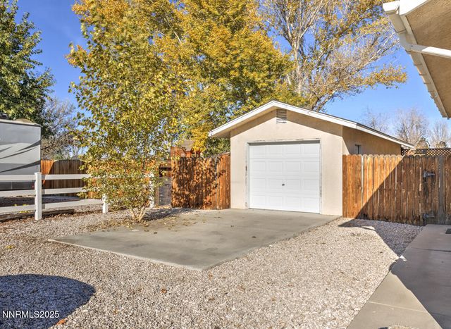 120 Hunter Park Way, Fallon, NV 89406