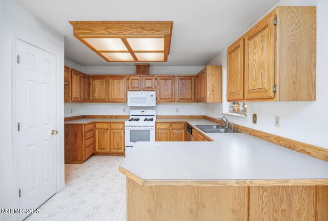 120 Hunter Park Way, Fallon, NV 89406