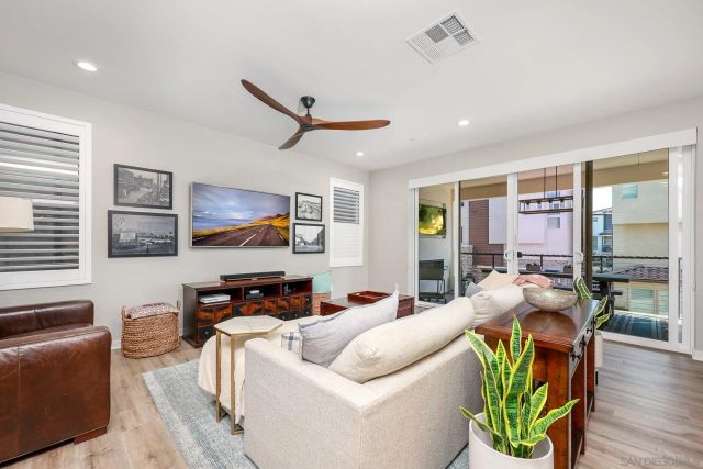 16205 Camden Cir, San Diego, CA 92127