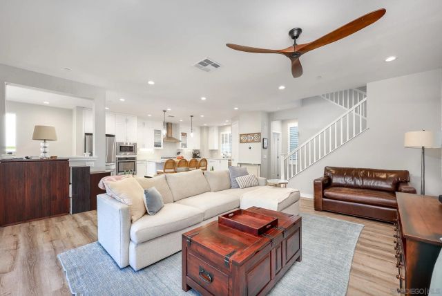 16205 Camden Cir, San Diego, CA 92127