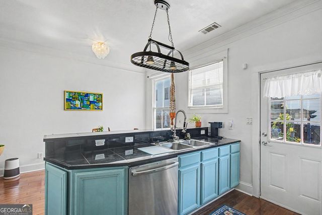1410 Jefferson Street, Savannah, GA 31401