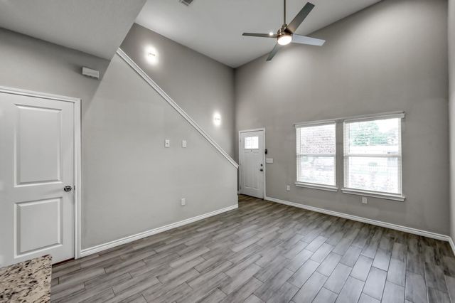 16684 E Ivanhoe, Montgomery, TX 77316