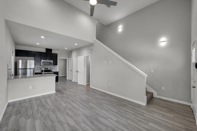16684 E Ivanhoe, Montgomery, TX 77316