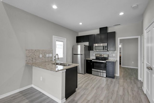 16684 E Ivanhoe, Montgomery, TX 77316