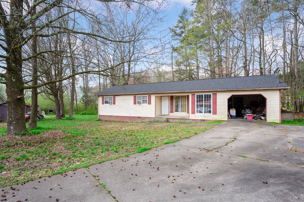 629 NW Mahogany Lane, Dalton, GA 30720