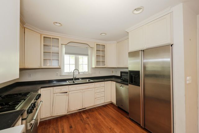 17 Glencliff Way, Nashua, NH 03063