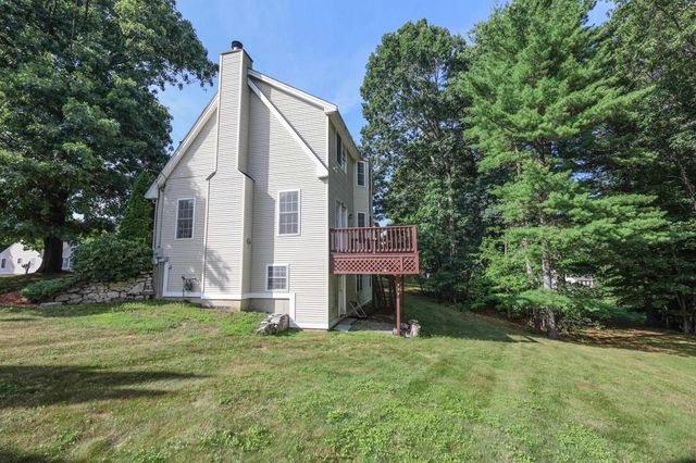 17 Glencliff Way, Nashua, NH 03063