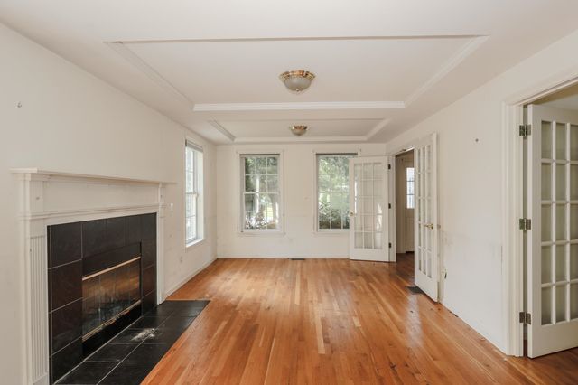 17 Glencliff Way, Nashua, NH 03063
