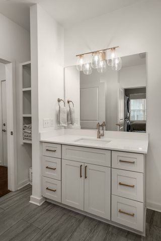 1677 54th Ave N Apt 122, Nashville, TN 37209