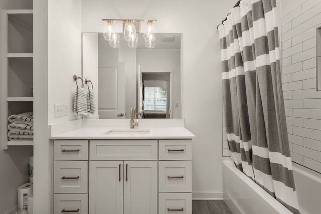 1677 54th Ave N Apt 122, Nashville, TN 37209