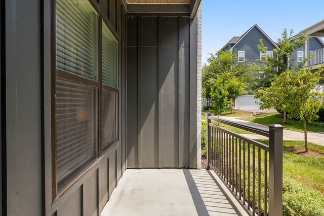 1677 54th Ave N Apt 122, Nashville, TN 37209