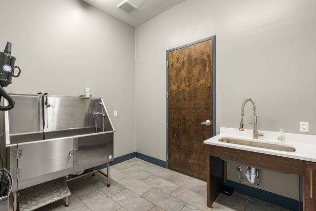 1677 54th Ave N Apt 122, Nashville, TN 37209