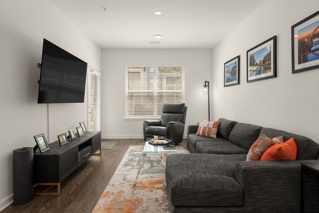 1677 54th Ave N Apt 122, Nashville, TN 37209