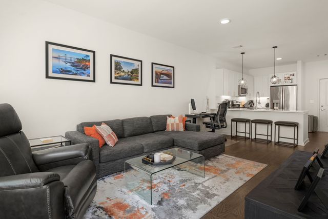 1677 54th Ave N Apt 122, Nashville, TN 37209