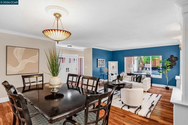 30 Mt. Emory Ct., Clayton, CA 94517