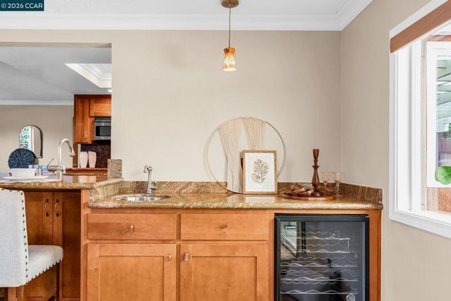 30 Mt. Emory Ct., Clayton, CA 94517