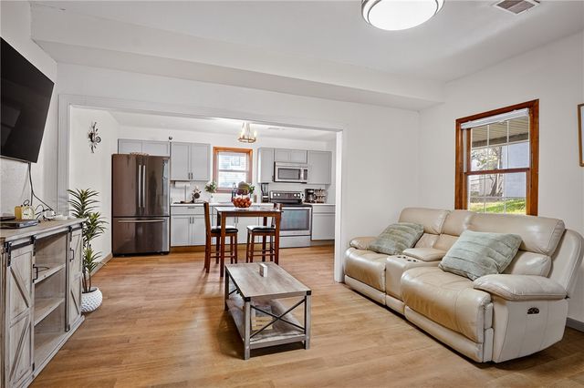 268 N Franklin St, City Of Washington, PA 15301