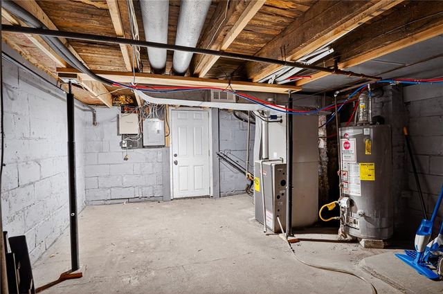 268 N Franklin St, City Of Washington, PA 15301