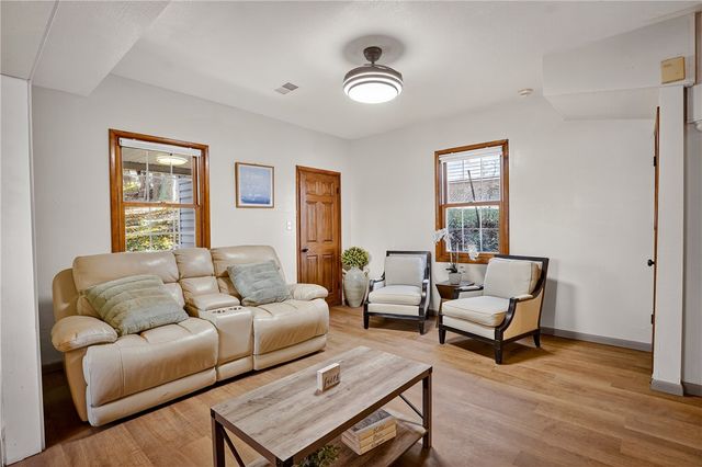 268 N Franklin St, City Of Washington, PA 15301