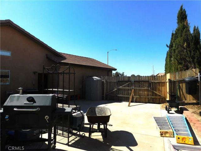 20774 Village Court, California City, CA 93505