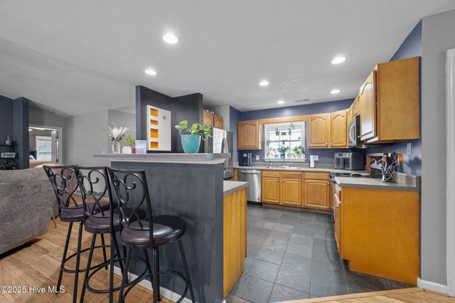 304 Nina Court, Jacksonville, NC 28540