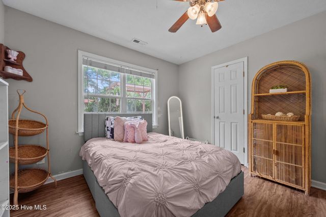 304 Nina Court, Jacksonville, NC 28540