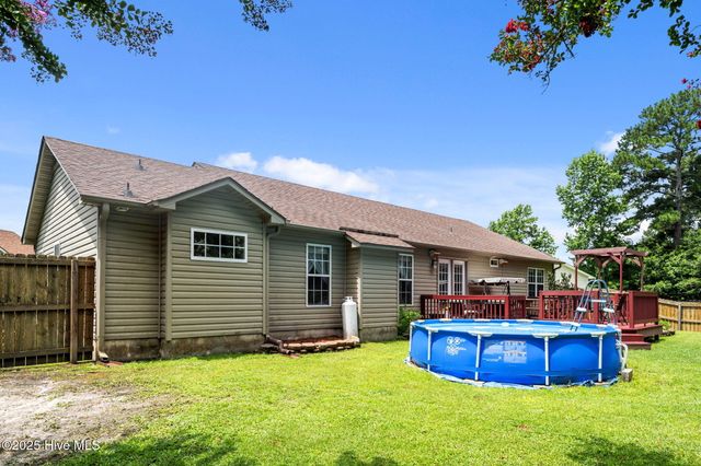 304 Nina Court, Jacksonville, NC 28540