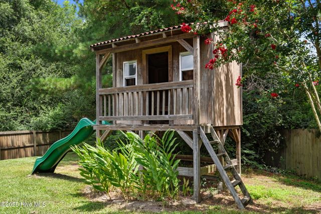 304 Nina Court, Jacksonville, NC 28540