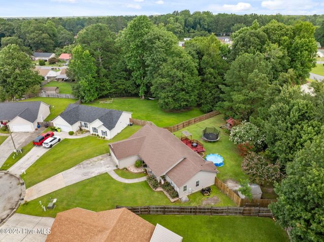 304 Nina Court, Jacksonville, NC 28540