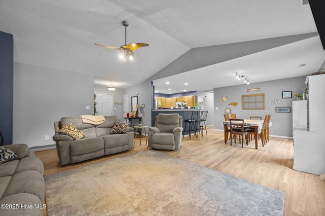 304 Nina Court, Jacksonville, NC 28540