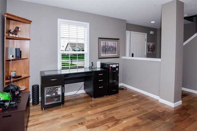 69218 Sundance Drive, Edwardsburg, MI 49112