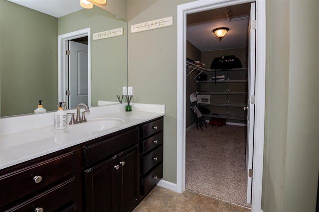 69218 Sundance Drive, Edwardsburg, MI 49112