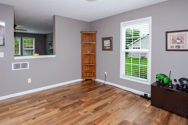 69218 Sundance Drive, Edwardsburg, MI 49112