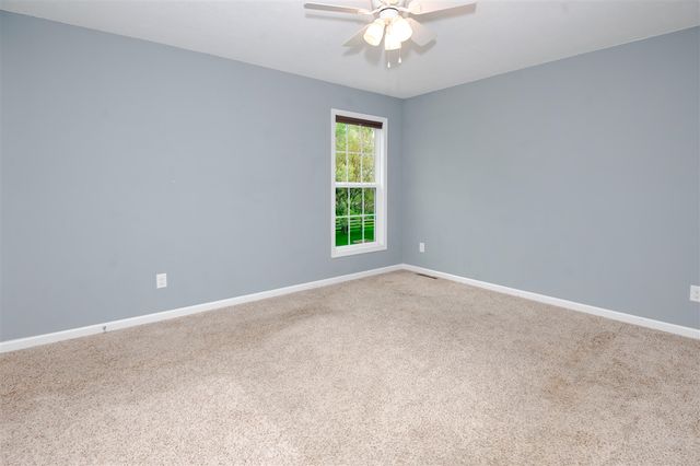 69218 Sundance Drive, Edwardsburg, MI 49112