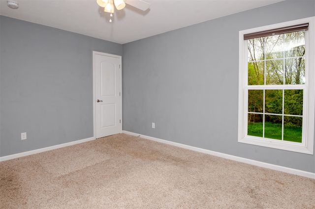 69218 Sundance Drive, Edwardsburg, MI 49112