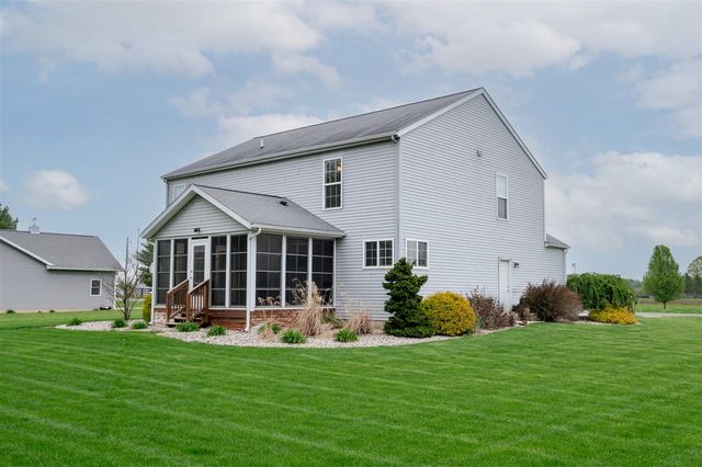 69218 Sundance Drive, Edwardsburg, MI 49112