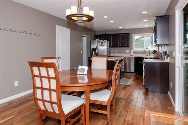 69218 Sundance Drive, Edwardsburg, MI 49112