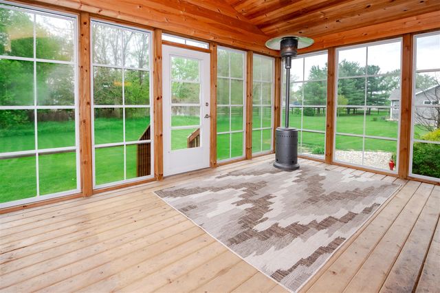 69218 Sundance Drive, Edwardsburg, MI 49112