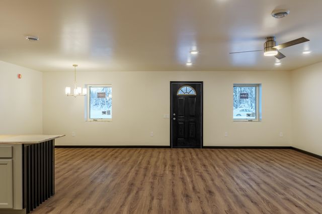 2542 BEDFORD LOOP, North Pole, AK 99705