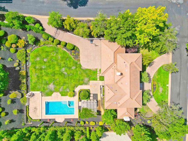 2514 Pomino Way, Pleasanton, CA 94566