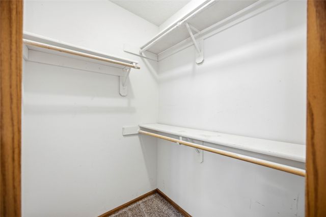 401 SE Lowell Drive 4, Ankeny, IA 50021