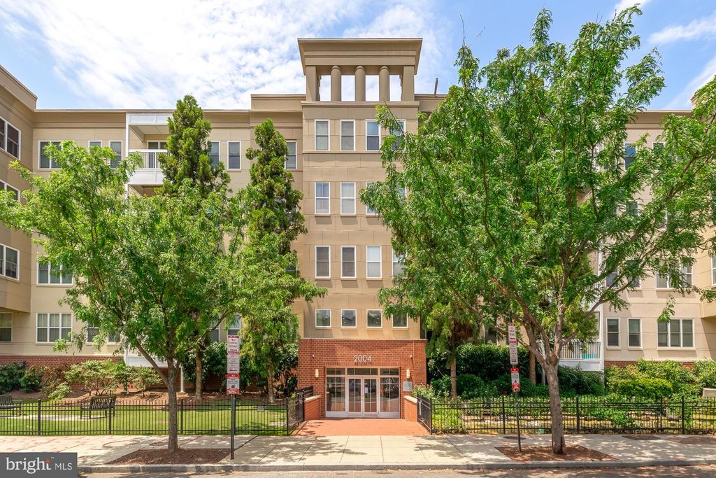 2004 11th St NW Apt 124, Washington, DC 20001