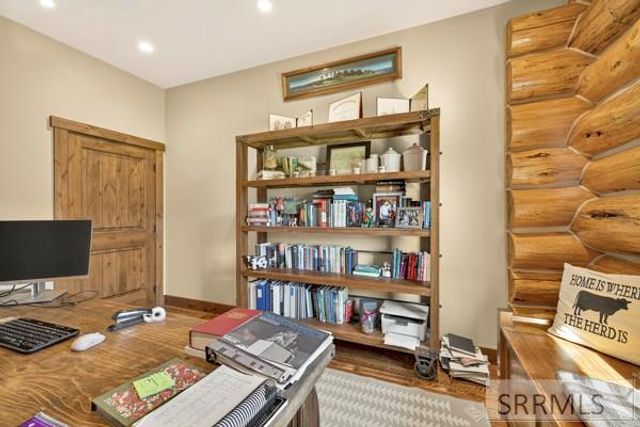 1330 Larsen Lane, Driggs, ID 83422